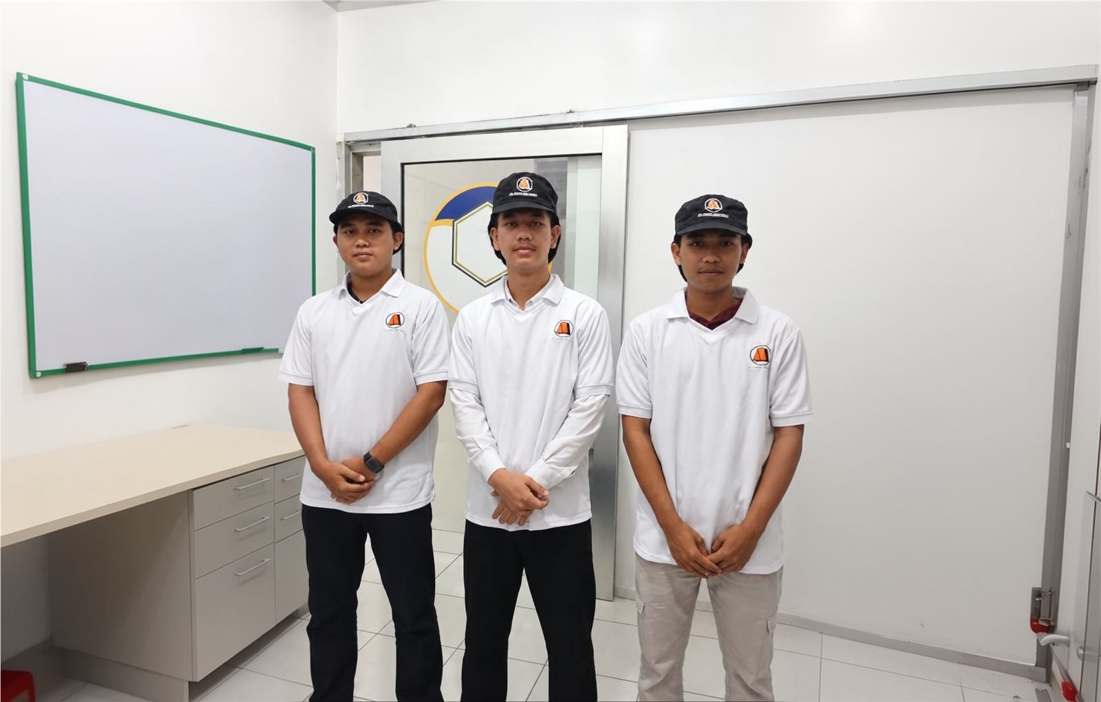 Sumber Kandidat yang Luas: Dari Pelamar Langsung hingga Lembaga Pendidikan